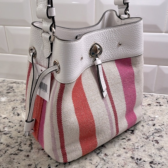 Kate Spade Marti Small Bucket Shoulder Bag NWT - Picture 13 of 13